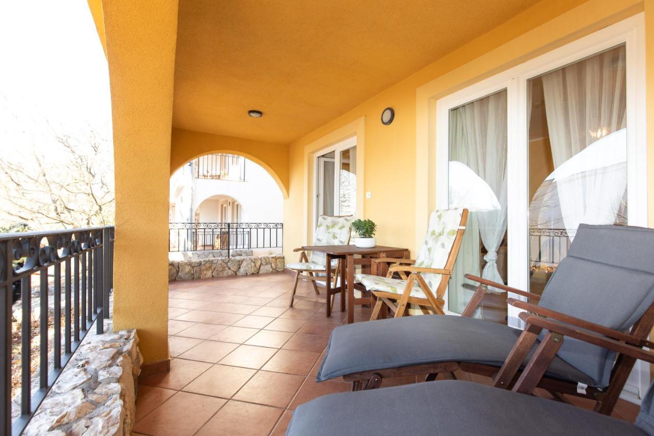 Apartman Lotus By El-pi Tours Brzac